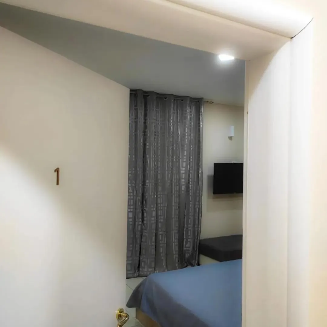 76 Avenue Suites Wi-Fi - Shuttle Reggio Calabria Apartment